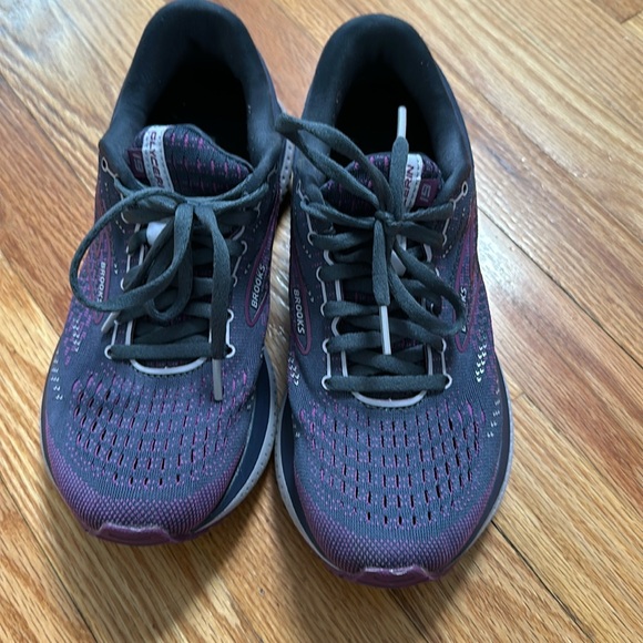 Brooks Glycerin 19 - Picture 1 of 11